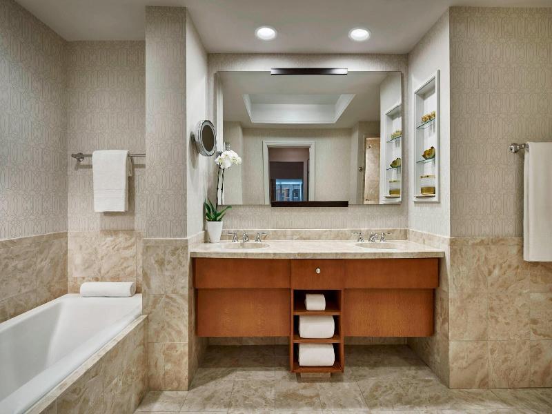 The Ritz-Carlton, Boston image
