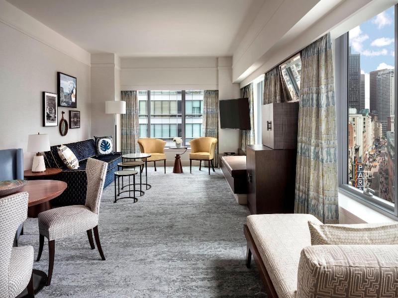 The Ritz-Carlton, Boston image