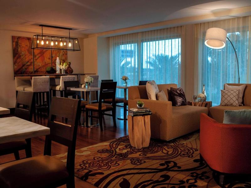 Renaissance Baton Rouge Hotel image