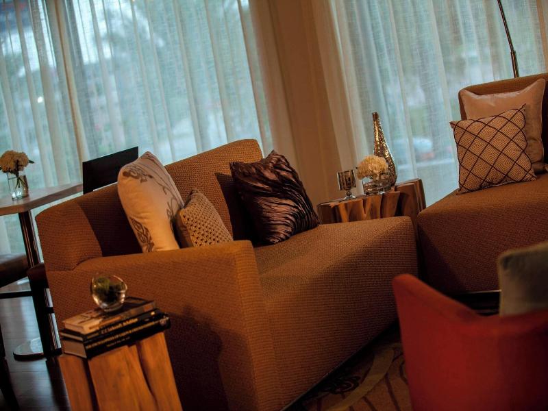Renaissance Baton Rouge Hotel image