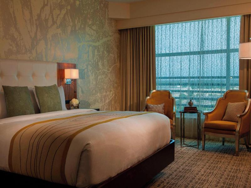 Renaissance Baton Rouge Hotel image