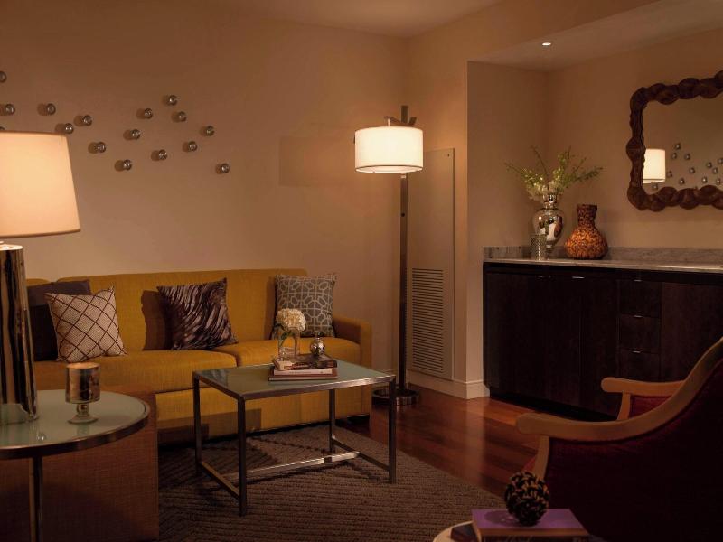 Renaissance Baton Rouge Hotel image