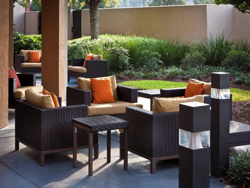 Courtyard Baton Rouge Siegen Lane image