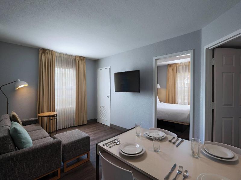 TownePlace Suites Baton Rouge South image