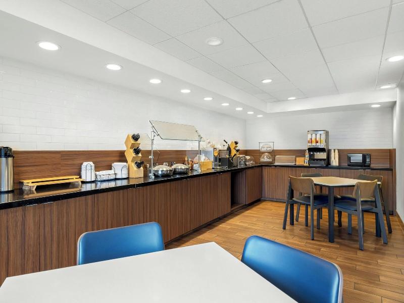 Fairfield Inn Burlington Williston image