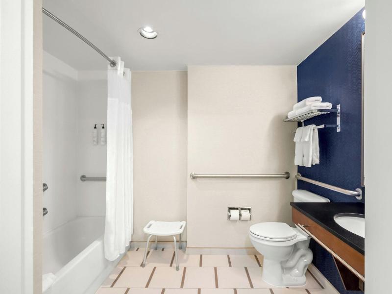 Fairfield Inn Burlington Williston image