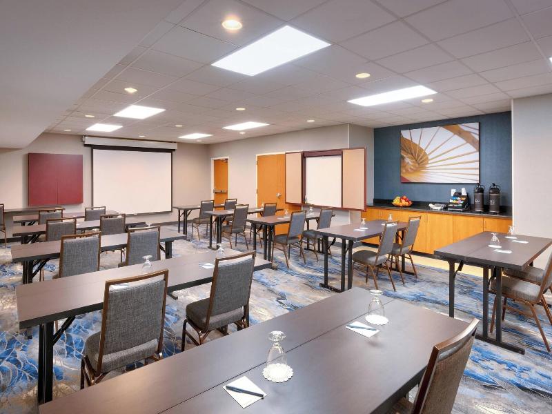 Fairfield Inn & Suites Seattle Bellevue/Redmond — photo 33