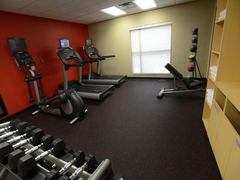 TownePlace Suites Bowling Green image