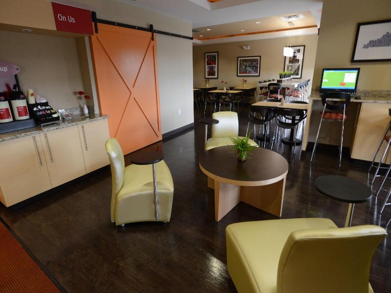TownePlace Suites Bowling Green image