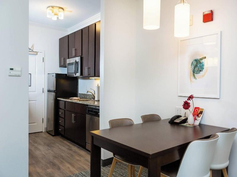 TownePlace Suites Bowling Green image