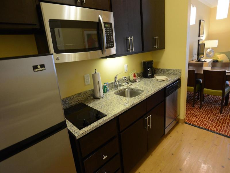 TownePlace Suites Bowling Green image