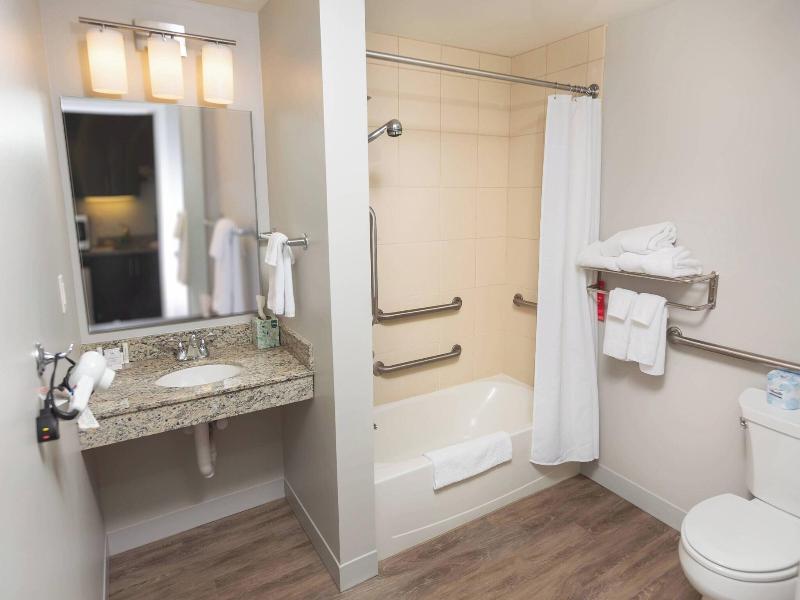 TownePlace Suites Bowling Green image
