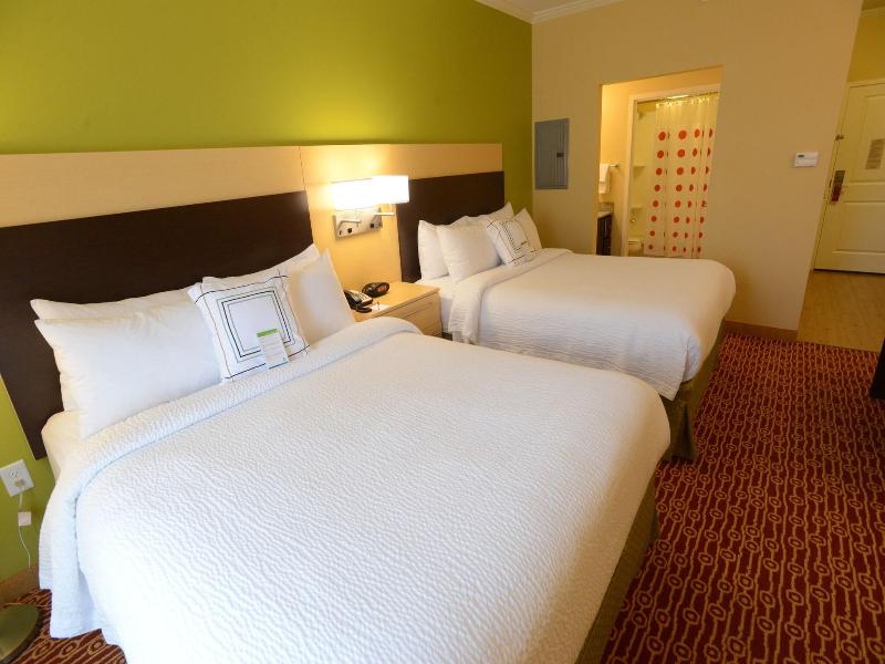 TownePlace Suites Bowling Green image