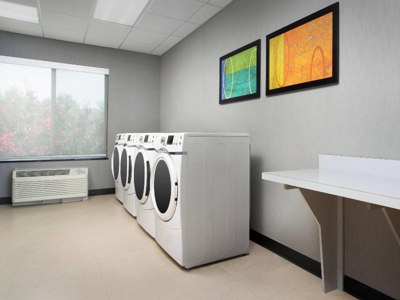 Fairfield Inn & Suites Baltimore BWI Airport image