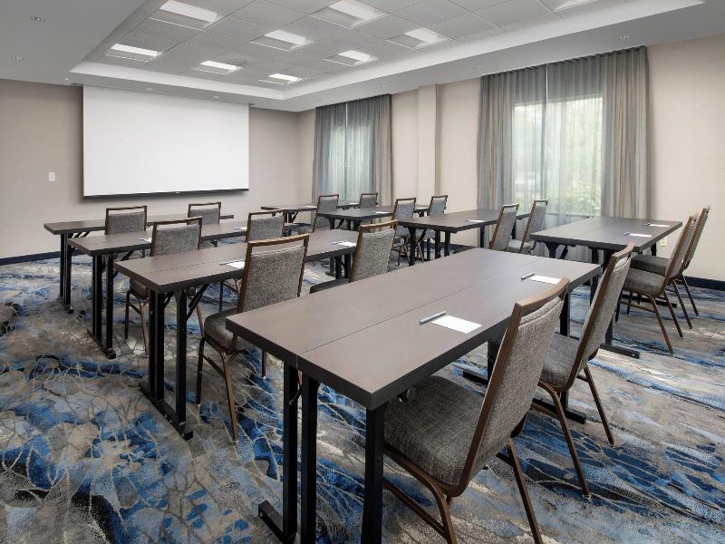 Fairfield Inn & Suites Baltimore BWI Airport image