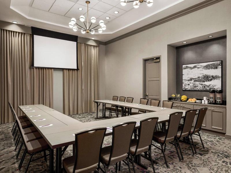 Residence Inn Baltimore Downtown/ Inner Harbor image