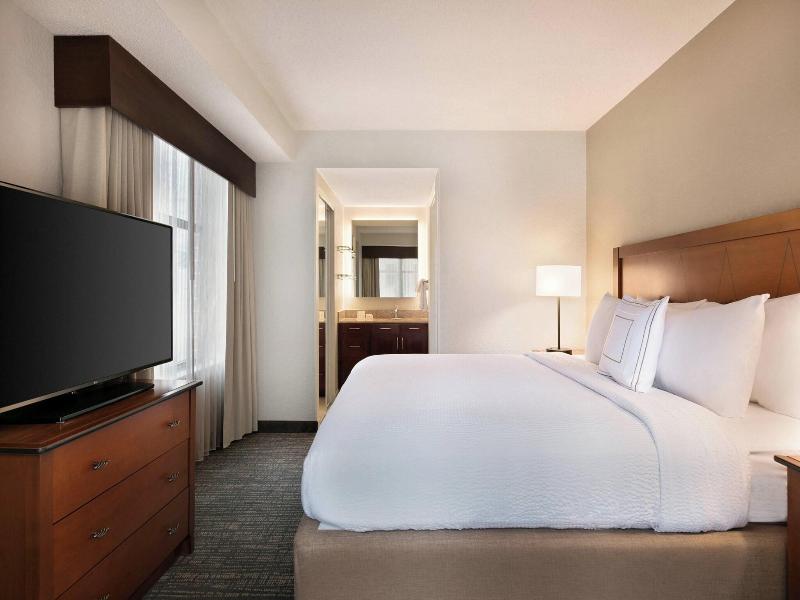 Residence Inn Baltimore Downtown/ Inner Harbor image