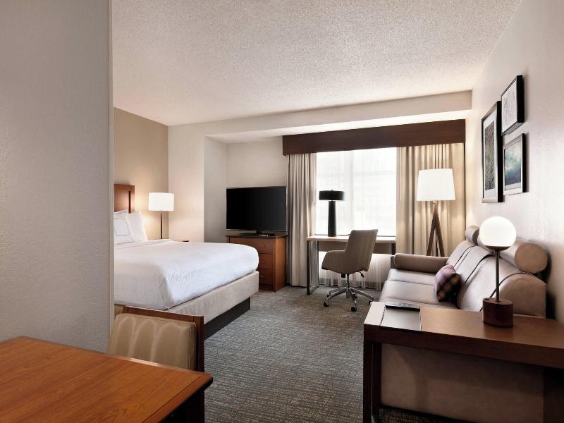 Residence Inn Baltimore Downtown/ Inner Harbor image