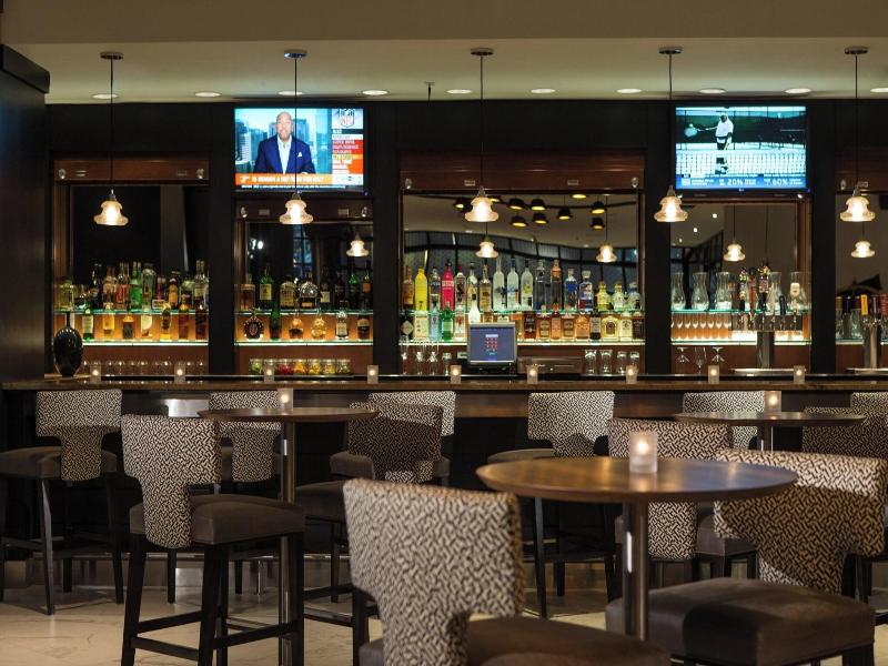 Renaissance Baltimore Harborplace Hotel image