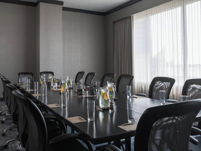Renaissance Baltimore Harborplace Hotel image