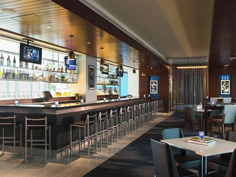 Renaissance Baltimore Harborplace Hotel image