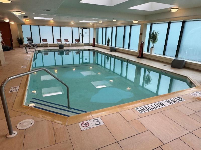 Renaissance Baltimore Harborplace Hotel image