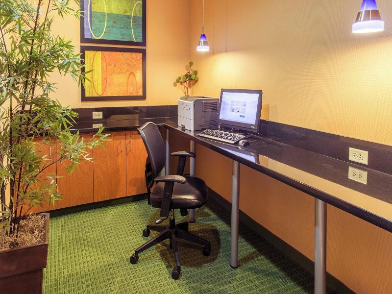 Fairfield Inn & Suites Canton image