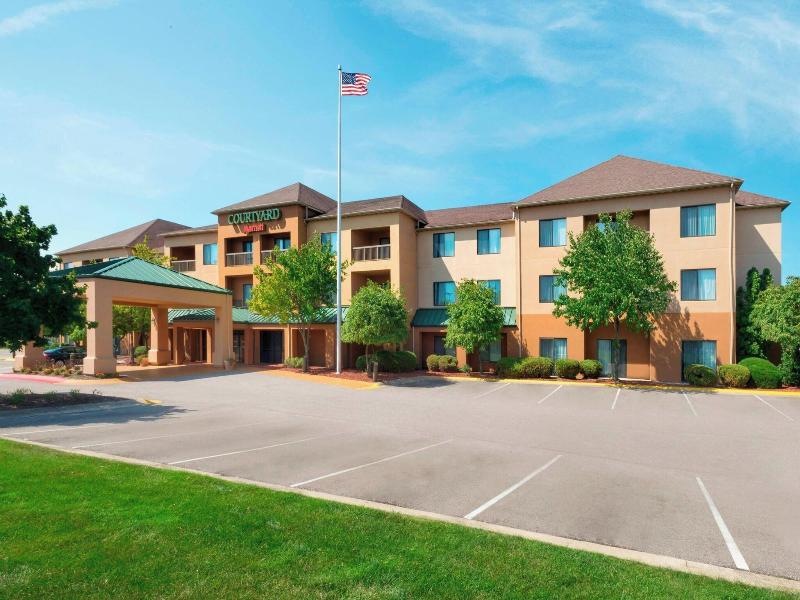Courtyard Akron Fairlawn image