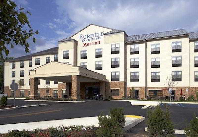 Fairfield Inn AND Suites Cumberland