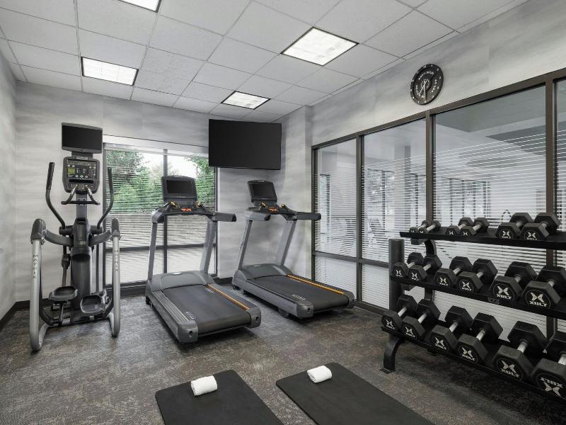 Fairfield Inn & Suites Cumberland image