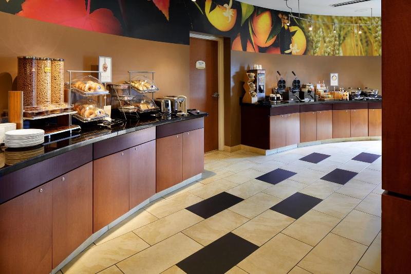 Fairfield Inn & Suites Cumberland image