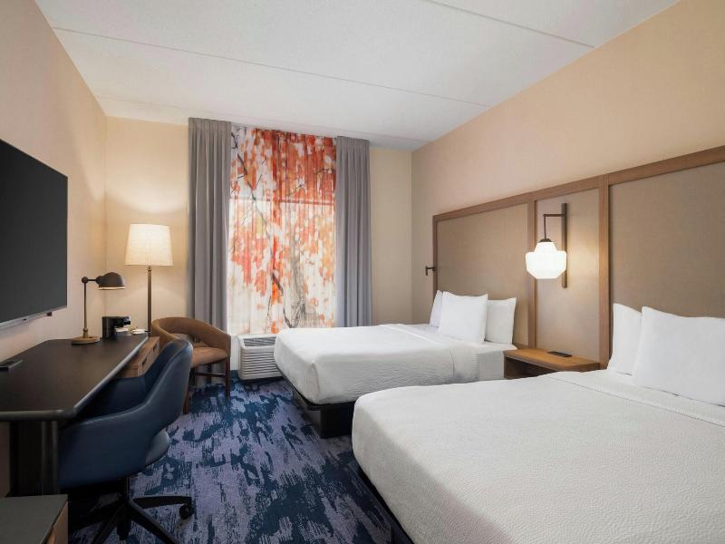 Fairfield Inn & Suites Cumberland image
