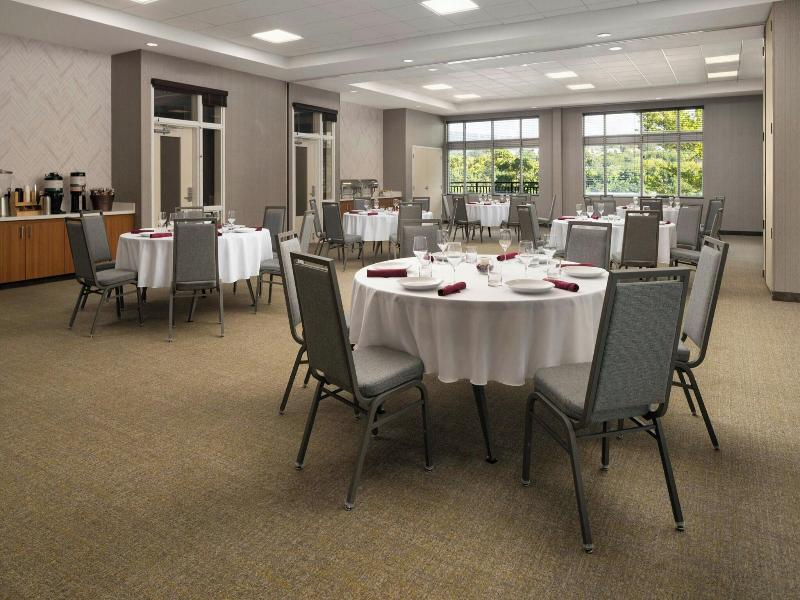 SpringHill Suites Chattanooga Downtown/Cameron Har image