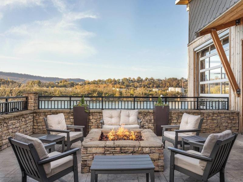 SpringHill Suites Chattanooga Downtown/Cameron Har image
