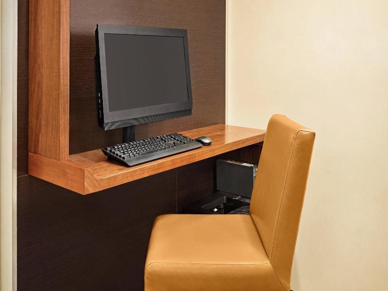 TownePlace Suites Chattanooga Near Hamilton Place image