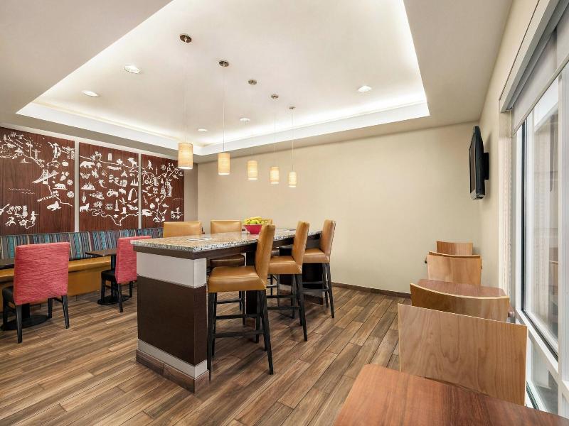 TownePlace Suites Chattanooga Near Hamilton Place image