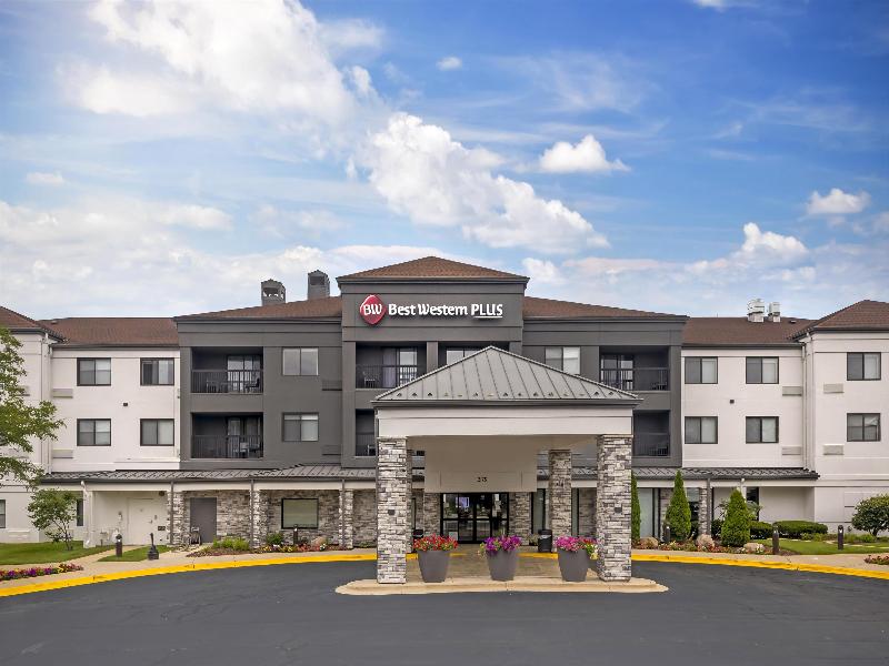 Best Western Plus Elgin - Chicago image