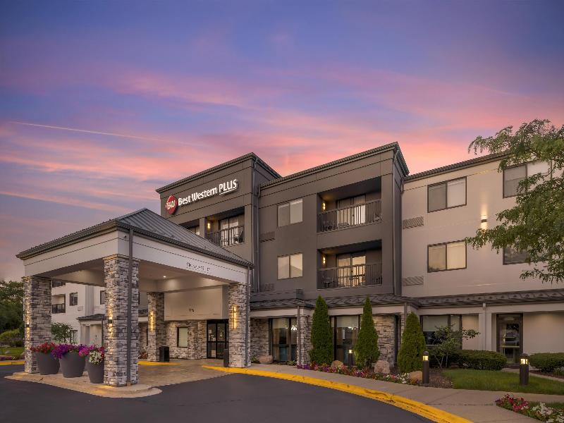 Best Western Plus Elgin - Chicago image