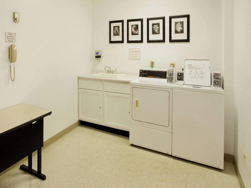 Fairfield Inn & Suites Chicago Lombard image