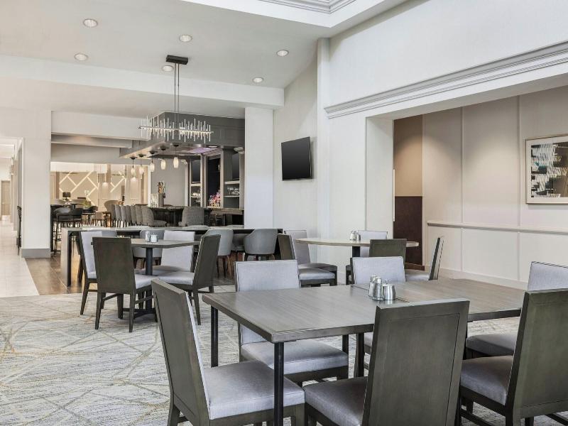 Chicago Marriott Midway image