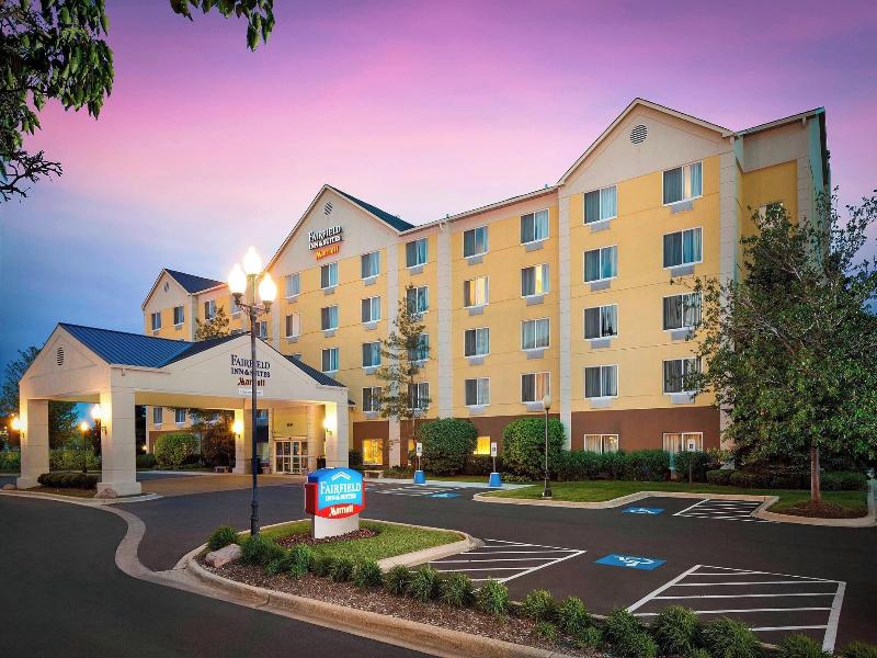 Fairfield Inn & Suites Chicago Midway Airport image