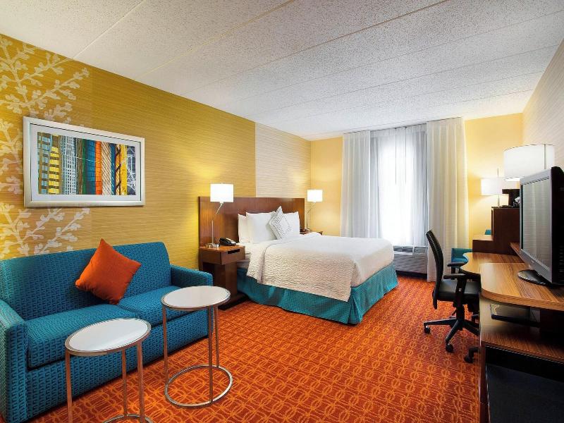 Fairfield Inn & Suites Chicago Midway Airport image