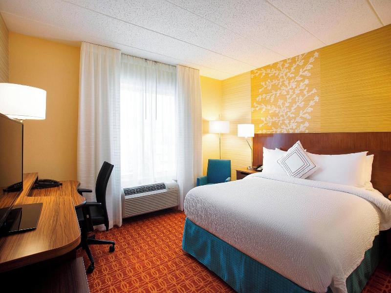 Fairfield Inn & Suites Chicago Midway Airport image