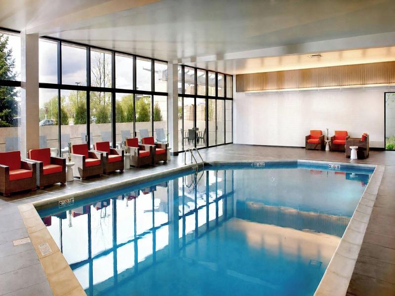 Chicago Marriott Naperville image