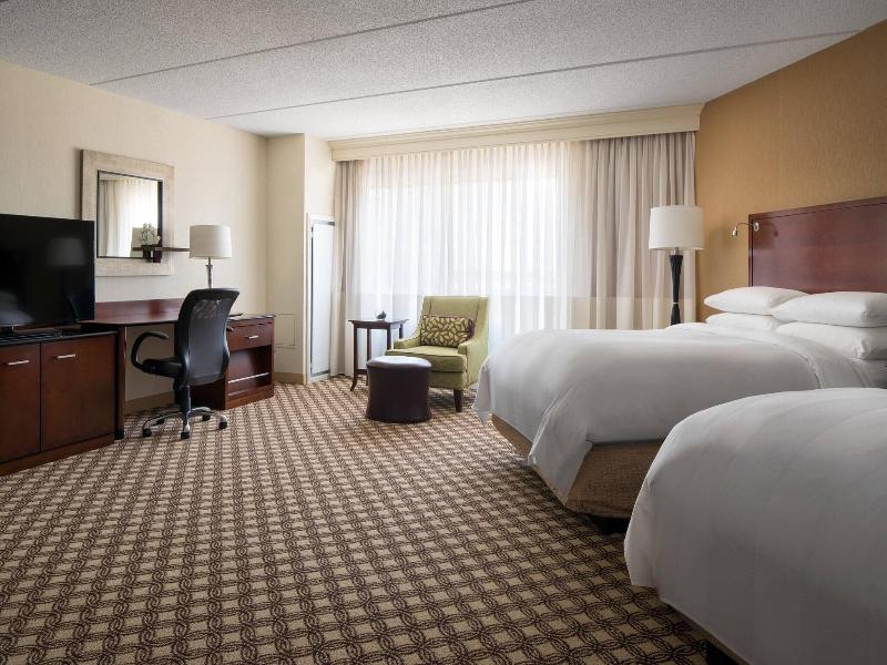 Chicago Marriott Naperville image