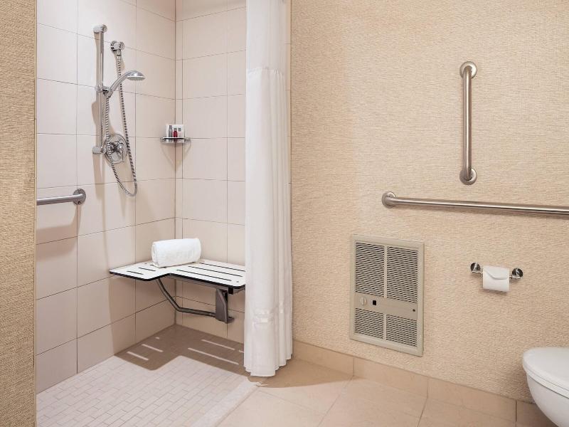Chicago Marriott Naperville image