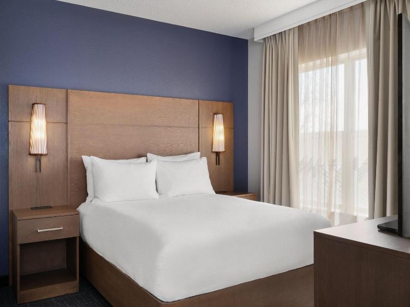 Residence Inn Chicago Naperville/Warrenville image