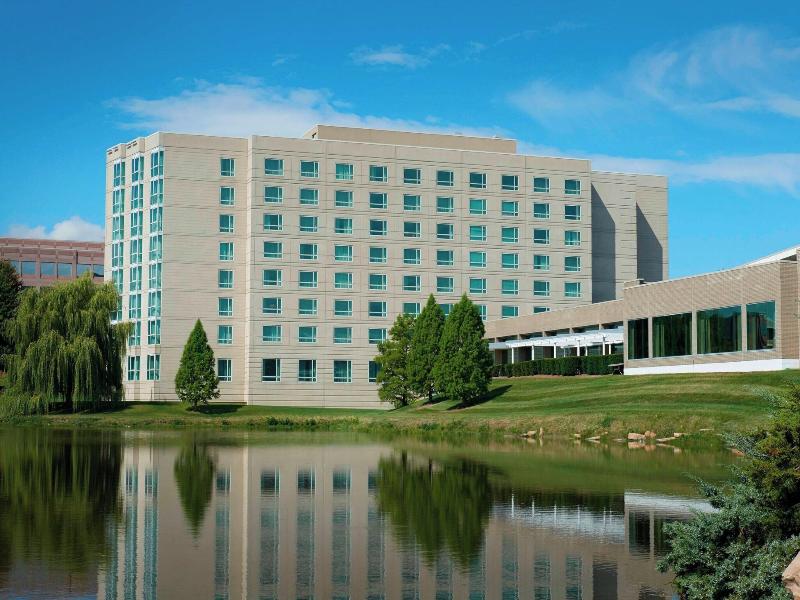 Chicago Marriott Southwest at Burr Ridge image