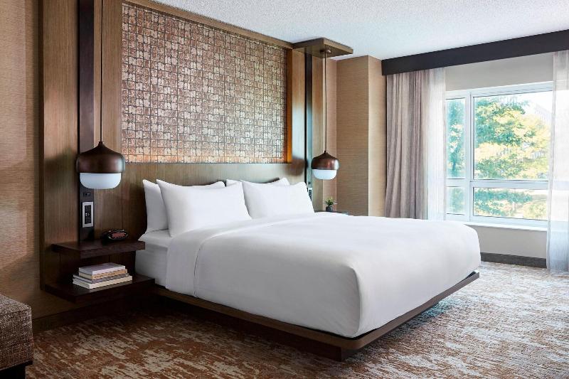 Chicago Marriott Southwest at Burr Ridge image