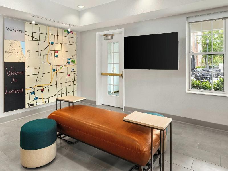 TownePlace Suites Chicago Lombard image